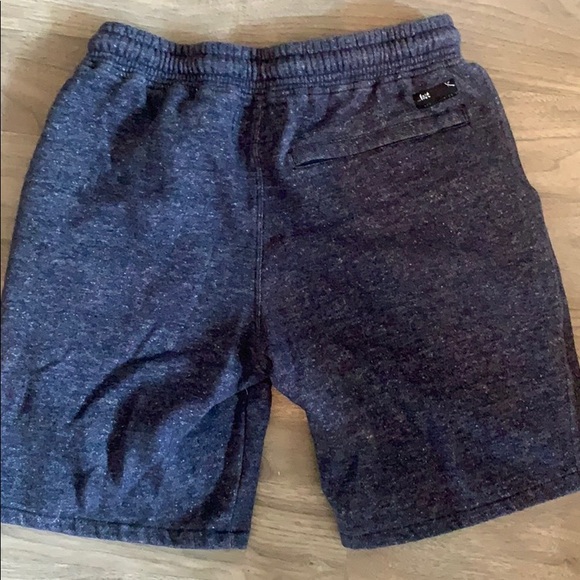 Lost sweat shorts - Picture 2 of 2